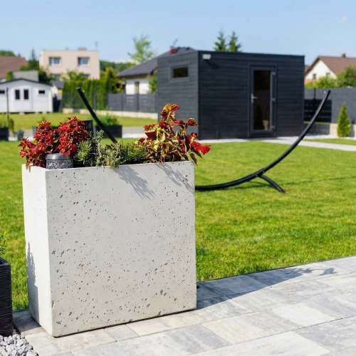 Donica Beton Architektoniczny Wysoka (P70) – 70x30x70 cm